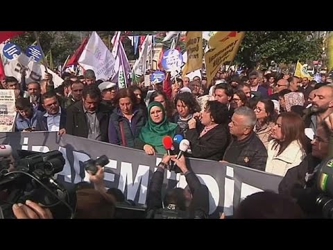 إسقاط عضوية النائبة الكردية يُوكْسيكْداغْ في البرلمان التركي