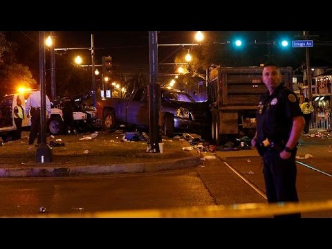 بالفيديو  إصابة 28 شخصًا جراء حادث دهس في نيو أورليانز الأميركية