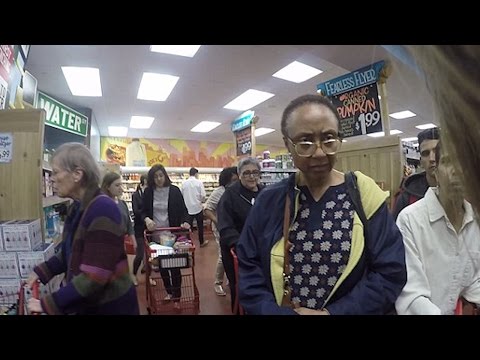 تجربة جديدة تثبت تفوّق النساء على الرجال فى الإقناع