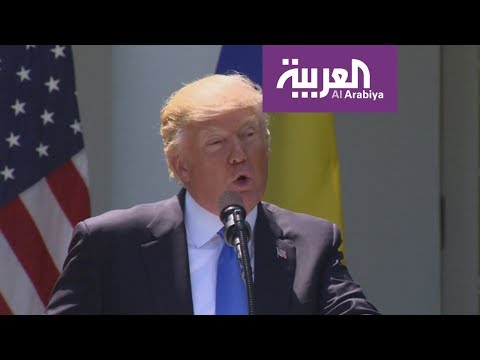 الرئيس دونالد ترامب ينذر قطر