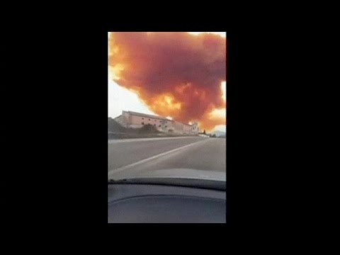 إصابة 3 أشخاص إثر انفجار في مصنع كيماويات في إسبانيا