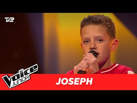 شاهد طفل مصري يبهر لجنة حكام the voice الدنماركي
