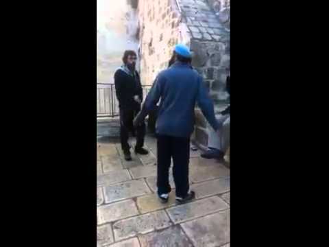 المستوطنون يقتحمون المسجد الأقصى صباح الإثنين