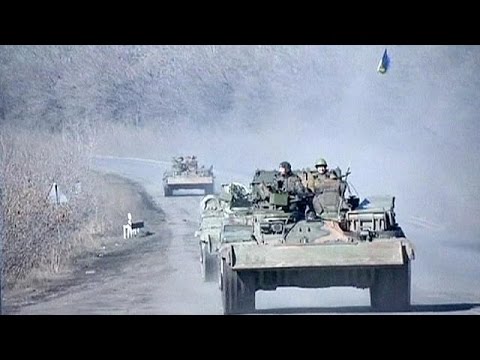 كييف تشترط وقف هجمات الانفصاليين لسحب أسلحتها الثقيلة