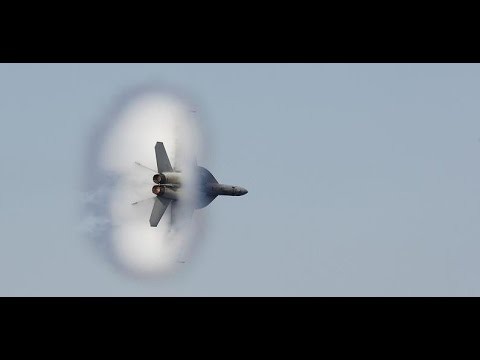 طائرات مقاتلة على ارتفاعات منخفضة