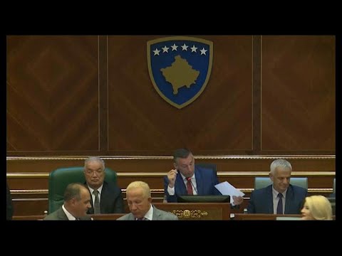 واب كوسوفو يصوتون على حل البرلمان تمهيدا لانتخابات مبكرة