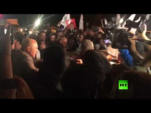 شاهد لحظة الإفراج عن المرشح الفائز بالدور الأول في انتخابات تونس