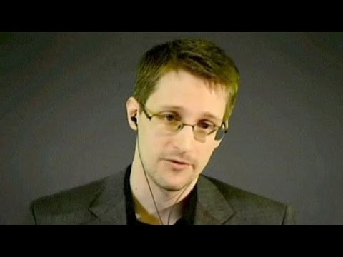 إدوارد سنودن يجدد طلبه لسويسرا لقبوله كلاجئ سياسي