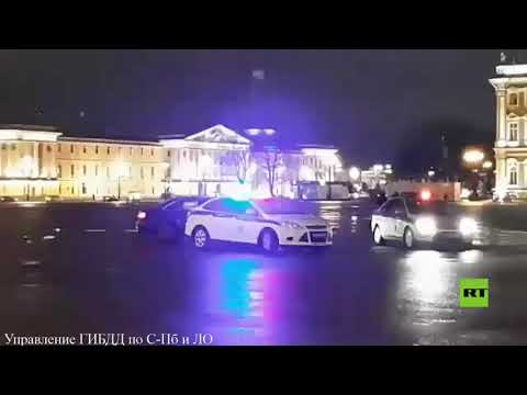 شاهد الشرطة الأميركية تطارد متهورًا ثملًا