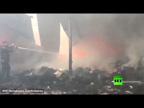 اندلاع حريق هائل بأكبر مركز تسوق في عاصمة أذربيجان باكو