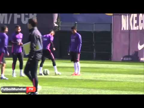 نيمار بـ”لوك” جديد فى تدريبات برشلونة