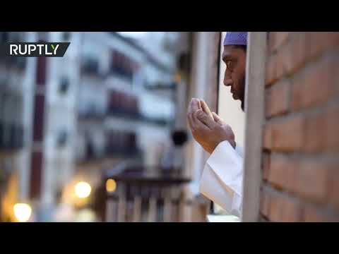 شاهد الجالية البنغلادشية في مدريد ترفع آذانًا جماعيًا تكريمًا للأطباء