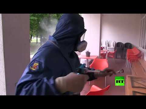 شاهد وزارة الدفاع الروسية تواصل عملها في عدة مناطق من إيطاليا لمكافحة كورونا