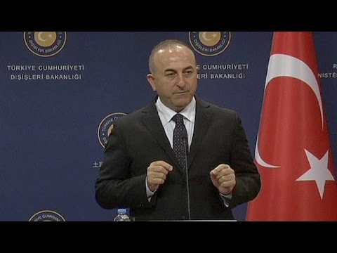 تركيا توقف متهمًا بمساعدة بريطانيات على دخول سورية