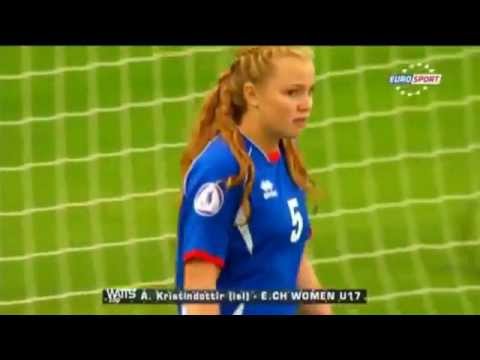 أغبي وأجمل حارسة مرمى في تاريخ كرة القدم