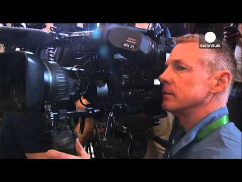 شاهد كيري يؤكد  وجود خلافات بارزة مع طهران