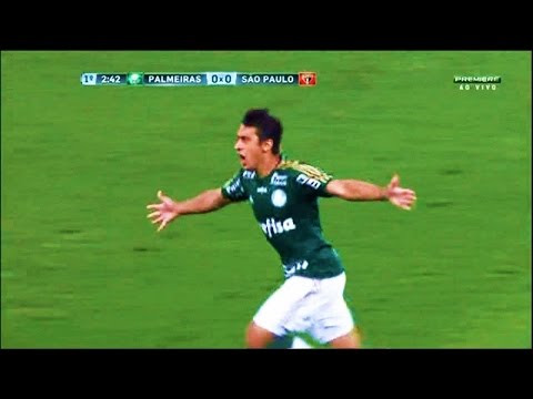 روبينيو يُباغت حارس ساو باولو بهدف عالمي