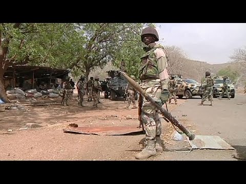 شاهد إنقاذ 300 امرأة من معسكرات لـبوكو حرام