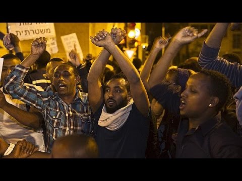 شاهد الإسرائيليون من أصول إثيوبية ينتفضون ضد العنصرية