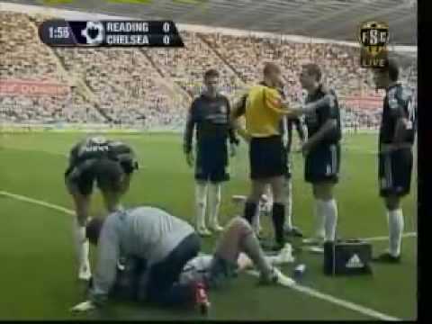 شاهد أصعب لحظة فى مسيرة بيتر تشيك مع فريق تشيلسي