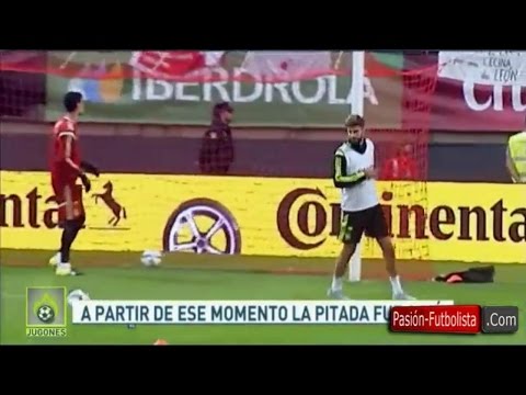 بالفيديو جماهير ريال مدريد تنهال بـالشتائم على بيكيه