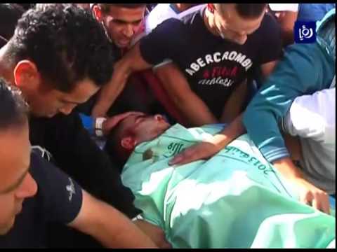 شاهد الاحتلال يعدم فلسطينيًّا حاول تسلق الجدار للصلاة في الأقصى