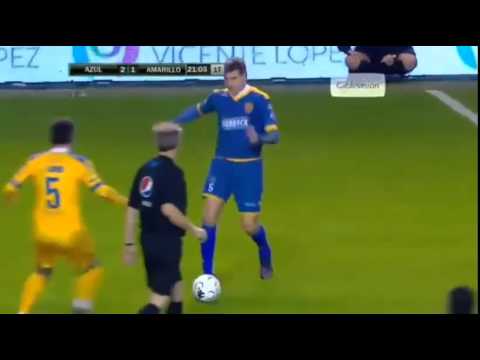 شاهد مهارة باليرمو تجبر ريكيلمى على إيقاف المباراة