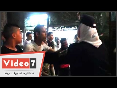 شاهد الشرطة النسائية تفض مشاجرة نشبت وسط البلد