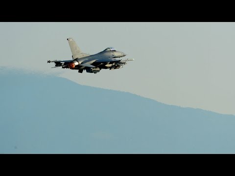 شاهد أسباب وتداعيات تكثيف تدخل روسيا العسكري