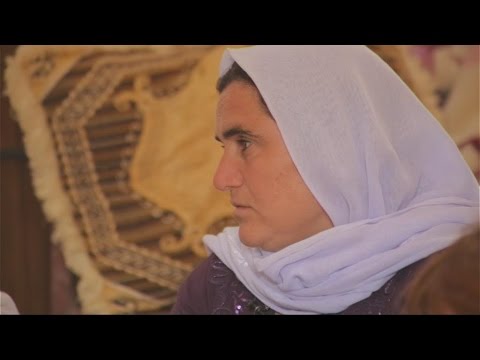 شاهد ربة أسرة إيزيدية تروي آمالها وآلامها