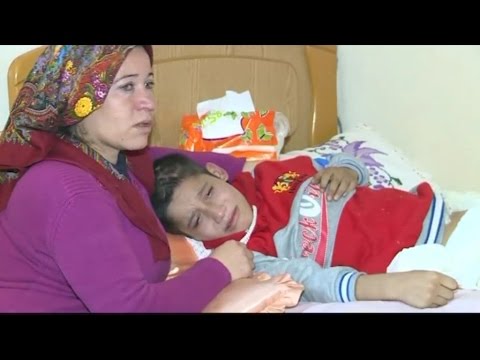 شاهد تنظيم داعش يخلف الأٍسى للطفل أحمد