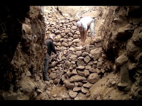 شاهد أحجار عمرها 5 آلاف عام في حمص