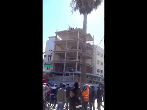 بالفيديو 3 فتيات يحاولن الانتحار من أعلى بناية بالمغرب
