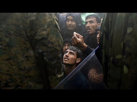 اللاجئون مستمرون بالوصول إلى اليونان