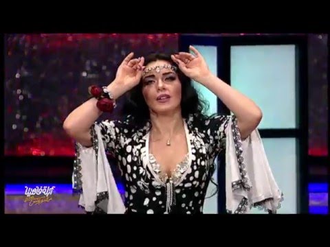 «آلا كوشنير» تشعل مسرح «أبلة فاهيتا»