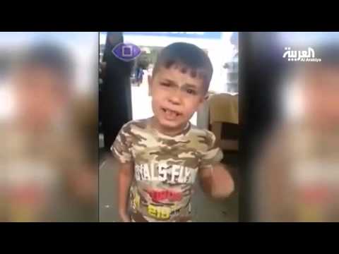 حبات الثلج تغطي طريق القصيم