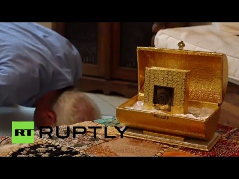 سجاد للصلاة باستخدام تقنيات الفضاء