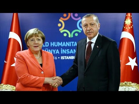 اردوغان يحذّر الاتحاد الأوروبي بعدم تنفيذ اتفاق الهجرة