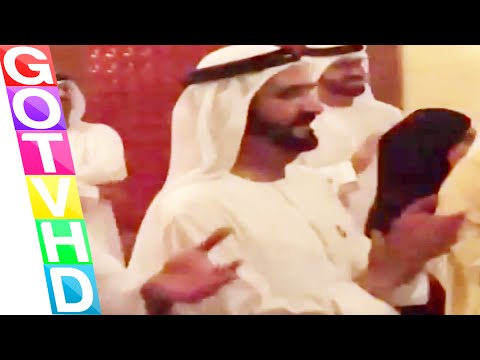 حاكم دبى يحتفل بفوز الإمارات على قطر