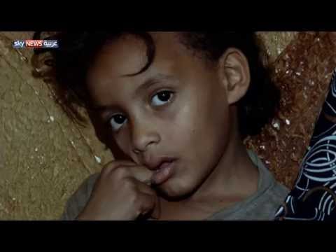 بالفيديو أم زيد تُؤكّد أنَّ أطفالها الخمسة تتربص بهم أخطار الشوارع