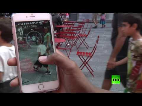 لعبة الهاتف المحمول pokemon go تجتاح أميركا لشعبيتها المرتفعة