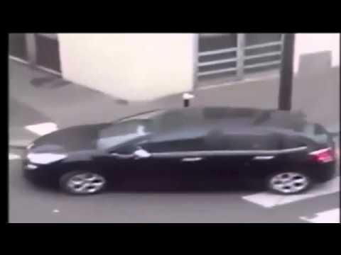 الشرطة الفرنسية تهرب من المهاجمين