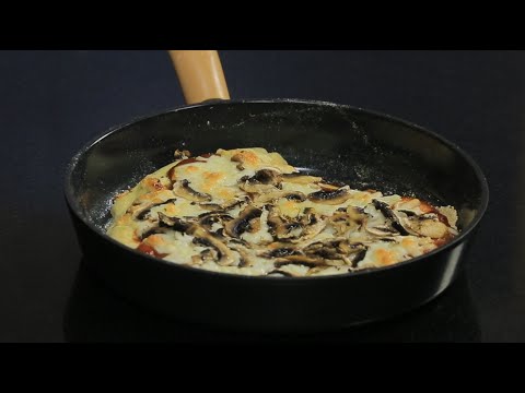 بالفيديو طريقة عمل بيتزا بصل بالمشروم و الباربكيو