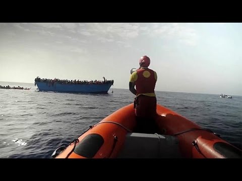 بالفيديو إنقاذ 11 ألف لاجئ من مياه البحر المتوسط