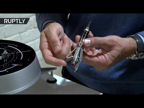 قلم مستقبلي التصميم يباع في سويسرا يثمن فلكي