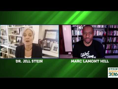 بالفيديو قطة تجبر صاحبها على ارتداء نظارات شخصية للحماية