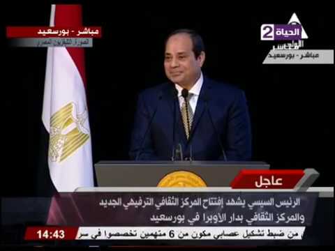بالفيديو رد فعل الرئيس السيسي على تحية أحد أهالي بورسعيد له