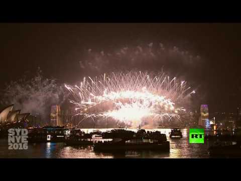 بالفيديو مشاهد من احتفالات رأس السنة من جميع عواصم العالم