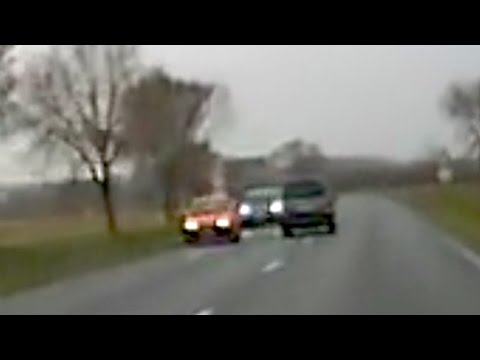 الإقامة الجبرية عقوبة سائق أخاف السيارات المقبلة أمامه